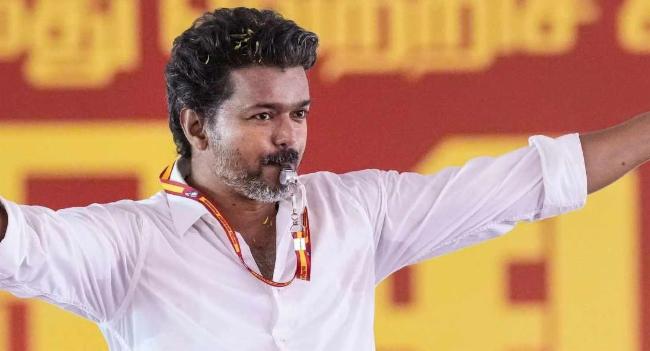 තමිල්නාඩුවේ බලය ඇල්ලූ සුපිරි නළු විජේ